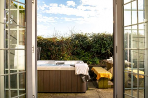 Badgers Way - with hot tub